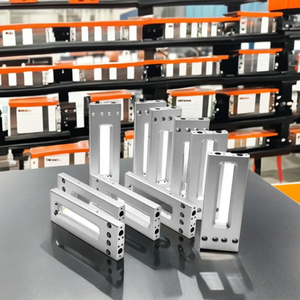 Piezas de Aluminio CNC Personalizadas de Alta Precisión, Proceso de Anodizado de Metal y Acero, Torneado, Electroerosión por Hilo, Brochado - Product Image 5