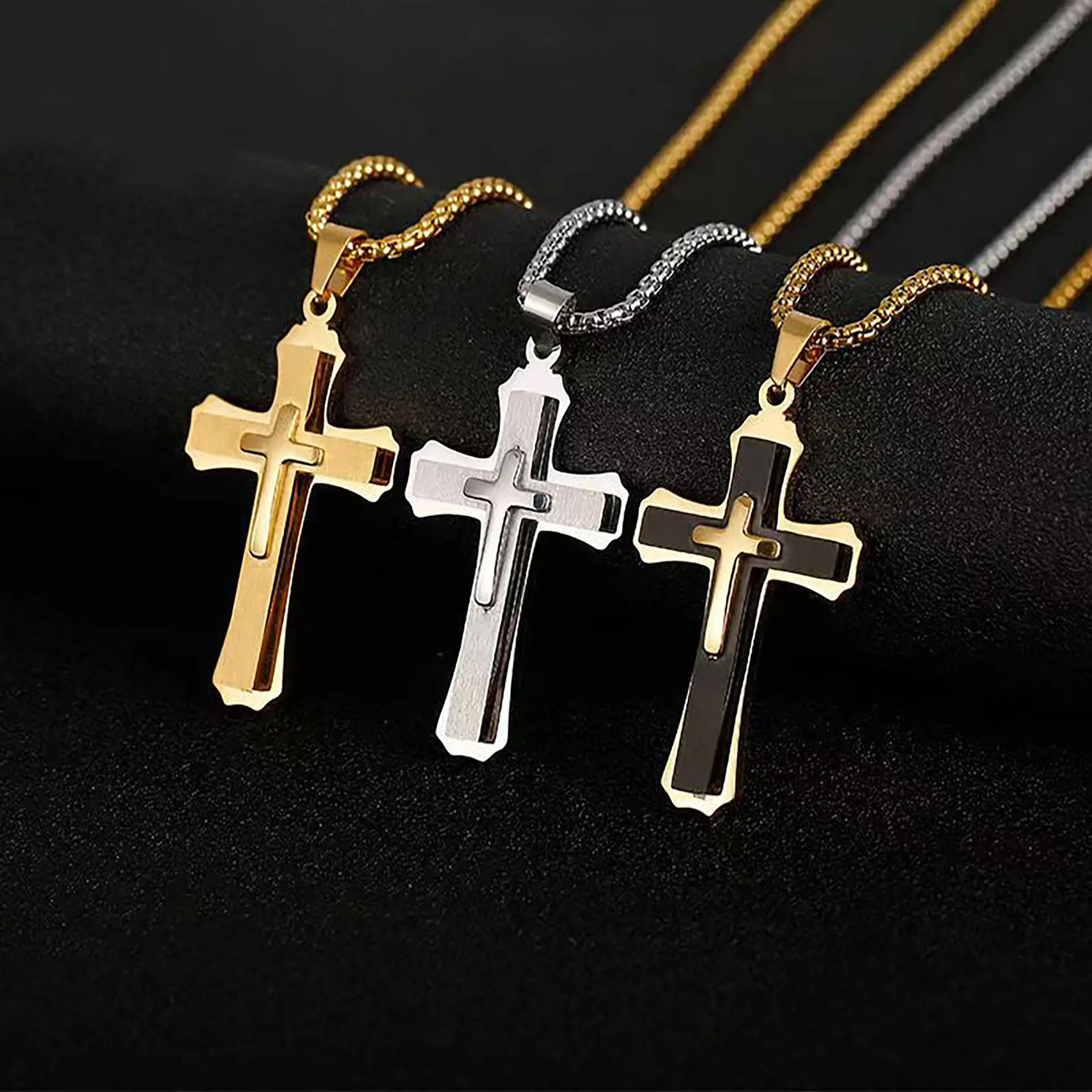 Personalized Stainless Steel Gold Silver Black Nail Cross Pendant Necklaces For Women Men's Nail Crosses Jewelry Necklace