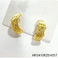 Elegant Women's Fashion <b>Charm</b> <b>Bracelet</b> Stylish Accessory to Complete Any Outfit - Product Image 1