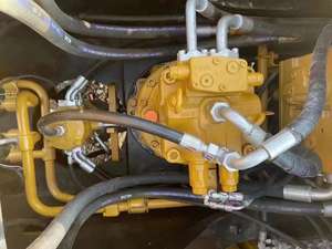 Pelle pelleteuse sur chenilles Sany SY235C, pelle de travail mobile de terre, bon état, pelle 23 tonnes - Product Image 3