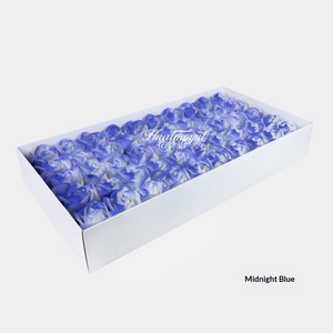 Savon en forme de rose réaliste fait main à trois couches pour la Saint-Valentin, bleu glace, avec boîte cadeau décorative - Product Image 6