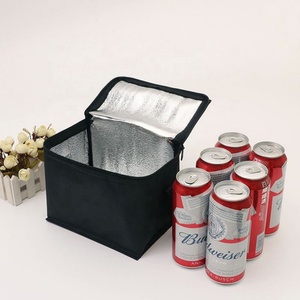 Sac Isotherme Portable en Gros, Sac de Pique-nique Extérieur en Feuille d'Aluminium, Sac Glacière Non-tissé avec Logo Personnalisé Imprimé - Product Image 1