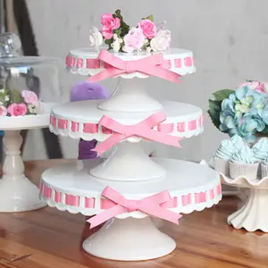 白色豪华花式婚礼现代3层陶瓷蛋糕架带丝带