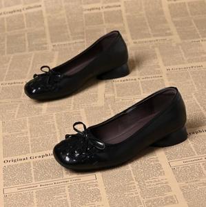 <span class=keywords><strong>Scarpe</strong></span> Mary Jane Extra Larghe da Donna, Taglia Grande, Slip-On, <span class=keywords><strong>Tacco</strong></span> Piatto, Fiocco, Punta Quadrata, <span class=keywords><strong>Scarpe</strong></span> Trendy - Product Image 1