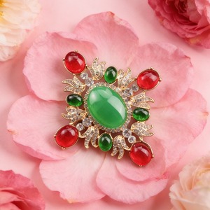 Broche fleur et feuille en pierres fantaisie, accessoires de tempérament de niche pour femme, pour le quotidien, les fêtes, les banquets et le Nouvel An - Product Image 3