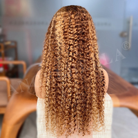 Perruque Lace Frontale 30 pouces en Cheveux Humains, Ombré Mèches Blond Miel 4/27, Ondulations Profondes, Lace 13x4, Faible MOQ