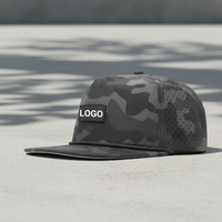 Hard Top Gorra deportiva impermeable Hydro Snapback con patrón de puntos de leopardo Perforado Agujero de corte láser Impermeable Jugador Apliques Sombrero