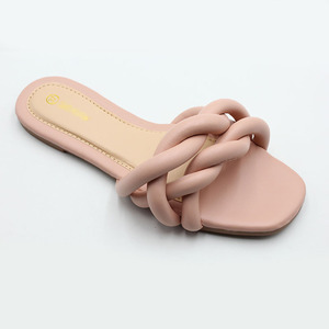 2025 estate nuovo stile pantofole a fondo piatto <span class=keywords><strong>infradito</strong></span> scarpe da <span class=keywords><strong>donna</strong></span> alla moda <span class=keywords><strong>sandali</strong></span> da spiaggia produttori diretti - Product Image 4