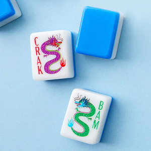 Vente en gros Nouveau jeu de Mahjong de luxe léger à 4 couches, tuiles de Mahjong bleues en acrylique, jeux de société pour adultes, enfants et famille - Product Image 2