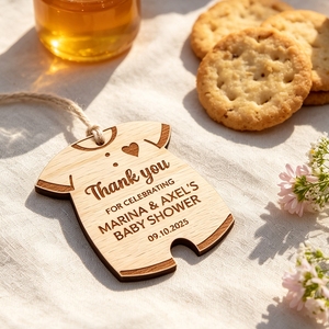 Etiqueta de recuerdo personalizada de madera duradera hecha a mano <span class=keywords><strong>para</strong></span> baby shower, con nombre y fecha grabados con láser, <span class=keywords><strong>para</strong></span> regalo de agradecimiento. - Product Image 5