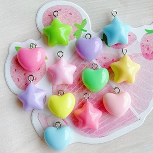 Mini nuevo corazón estrella Sakura con gancho colgante <span class=keywords><strong>de</strong></span> resina dijes Fit Bubblegum collar pulsera accesorios <span class=keywords><strong>de</strong></span> fabricación <span class=keywords><strong>de</strong></span> joyas - Product Image 4