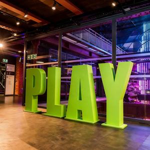 特注大型屋外防錆ステンレス鋼3Dロゴ文字商業ビルランドマーク地上設置看板 - Product Image 6