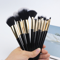 Vente en gros de maquillage personnalisé avec nom de marque imprimé, pinceaux de maquillage multicolores, cosmétiques, ensemble de 4 pièces, manche pour les revendeurs avec boîte de rangement