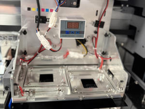 Imprimante grand format 1,6 m 1,9 m 2,5 m 3,2 m pour bannières, traceur éco-solvant pour impression de vinyle, idéal pour affiches et designs publicitaires - Product Image 2