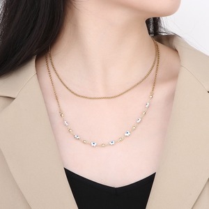 Özel OEM 18 Ayar Altın Kaplama Renkli Mineli Nazar Kelebeği Gözü Şekilli Çok Modaya Uygun Çift Katmanlı Kadınlar İçin Kolyeler - Product Image 4