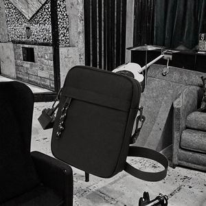 Nueva bolsa transversal artesanal de cáñamo del Himalaya, ecológica y orgánica, ideal para viajes, caminatas y festivales, unisex. - Product Image 3