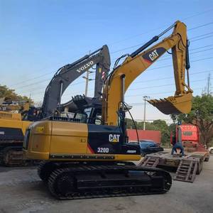 Excavatrice d'occasion CAT 320D de 20 tonnes pour terrains d'excavation moyens, bon prix, provenance Japon, idéale pour la ferme - Product Image 6