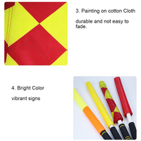Drapeau Carré en Caoutchouc Diamant de 15 Pouces (38x32cm) pour Arbitre de Football, Juge de Touche et Commande de Patrouille pour les Matchs de Football