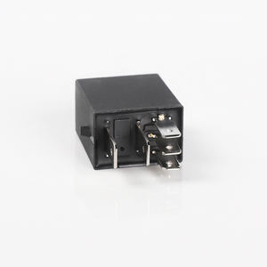 Relé de Potencia de 5 Pines, 95220-2S000, 12V, 35A, Nuevo, con Corriente Nominal de 40A - Product Image 1