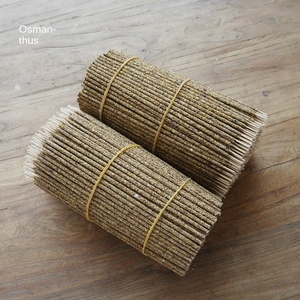 Incienso <span class=keywords><strong>de</strong></span> bambú religioso hecho a mano Fragancia natural Osmanthus Rose Jasmine Agarwood Pétalos Madera WhatsApp + 86- 150 6071 6040 - Product Image 3