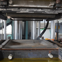 Prensa Hidráulica Servo de Cuatro Columnas de 400 Toneladas para Enderezamiento y Conformado de Paneles de Puertas de Ferrocarril con Línea de Automatización