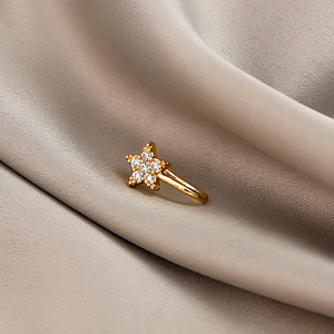 NYY Anneaux de nez en cuivre plaqué or 18 carats avec cinq diamants CZ pour femmes, bijoux de nez miniatures sertis de zircons, sans perçage - Product Image 4