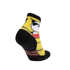 Nouvelles chaussettes de sport pour jeunes, respirantes, absorbant la transpiration, séchage rapide, service OEM, impression personnalisée, dernière tendance - Product Image 2