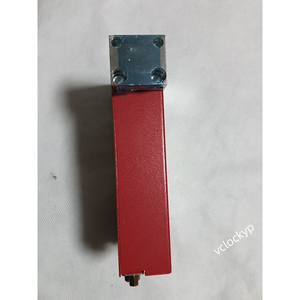 Contrôleur de débit massique numérique HORIBA STEC SEC-Z719MGX / N2 / 5500SCCM d'occasion - Product Image 4