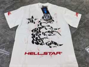 Camiseta de Hombre de Moda, Holgada, de Manga Corta, 100% Algodón, con Estampado Digital Vintage de Estrella Infernal - Product Image 5