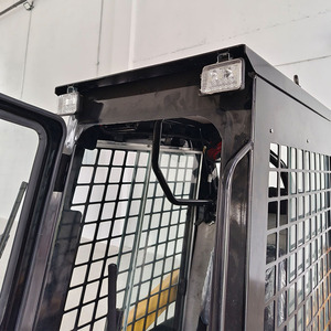 Tốt bán Mini 4x4 <span class=keywords><strong>backhoe</strong></span> <span class=keywords><strong>loader</strong></span> tiên tiến hệ thống thủy lực nhỏ <span class=keywords><strong>Loader</strong></span> cho cảnh quan/Land san lấp mặt bằng - Product Image 6