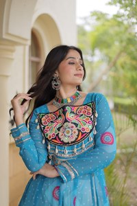 Traditional Indian Pakistani <b>Women's</b> Floor-Length Embroidered Blue <b>Jacket</b> Loose Fit Quick Dry All Season <b>Wedding</b> Lehenga Set - Product Image 2