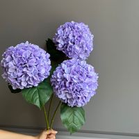 Boule de fleurs artificielles d'hortensia personnalisée, têtes florales en soie, OEM ODM pour décoration de fête et présentation à domicile