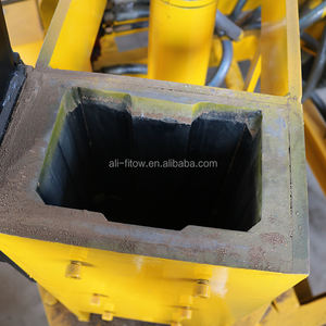 Macchina per la Produzione di Blocchi di Cemento Ecologici a Incastro con Trattore, Stile Indiano - Product Image 5