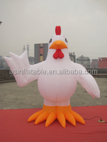 Divertida Mascota Inflable de Pollo con Cuello Largo para Fiestas y Eventos de Carnaval