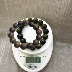 Meilleur prix en gros Bracelets en bois d'agar de style vintage 12-15mm Bracelets sans huile Bracelets parfumés chauds à la mode - Product Image 1