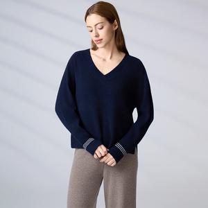 High Quality Oversized Cashmere Women's Casual V Neck Knitwear Merino Wool Long Sleeves <b>Pullover</b> Sweater for Ladies - Product Image 5