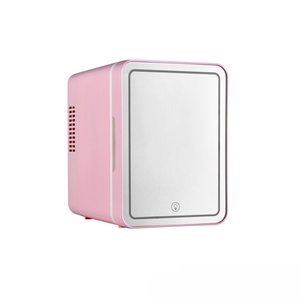 Mini refrigerador portátil con espejo, modelo Speed, ahorro de energía, reducción de ruido, doble uso en coche y hogar. - Product Image 3