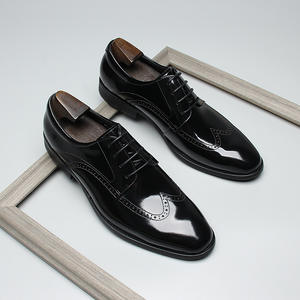 Chaussures habillées en cuir à bout pointu pour hommes, souples et décontractées, Oxford formelles, décontractées pour le bureau, plates, brogues, à lacets. - Product Image 4