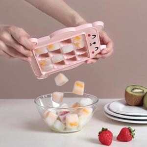 Stampo per Cubetti di <span class=keywords><strong>Ghiaccio</strong></span> in Plastica a Forma di Cartone Animato, Creatore di <span class=keywords><strong>Ghiaccio</strong></span> per Famiglia, Cucina e Bar, Forma Quadrata, Congelamento Rapido - Product Image 3