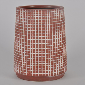 Vases à motif à carreaux de haute qualité décoration de mariage Vase à fleurs décor à la maison Vase en céramique en terre cuite pour la décoration intérieure - Product Image 4