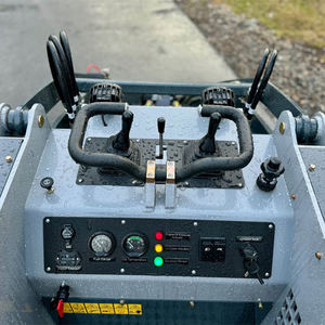 Derette DRT450 Mini Skid Steer <span class=keywords><strong>Loader</strong></span> compatto pista Skid <span class=keywords><strong>Loader</strong></span> Stand sul <span class=keywords><strong>Front</strong></span> End <span class=keywords><strong>Loader</strong></span> - Product Image 6