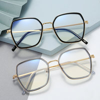 Nuevo Retro cuadrado enmarcado arte lente plana anteojos moda MARCO DE Metal masculino y femenino Anti luz azul gafas