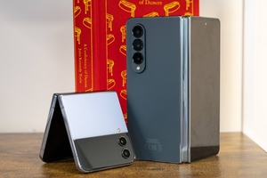 เครื่องแท้ปลดล็อคสำหรับ <span class=keywords><strong>Z</strong></span> <span class=keywords><strong>Fold</strong></span> <span class=keywords><strong>2</strong></span> 3 4 5 <span class=keywords><strong>5G</strong></span> รุ่น US ความจุ <span class=keywords><strong>256GB</strong></span>/512GB แบตเตอรี่ 6000mAh หน้าจอ 7 นิ้ว ระบบปฏิบัติการ Android 15 - Product Image 6