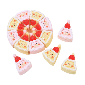 CHENXI Accesorios de Escultura de Pastel Triangular de Papá Noel Personalizados, Dijes de Resina DIY para Carcasas de Teléfono Móvil con Crema - Product Image 1