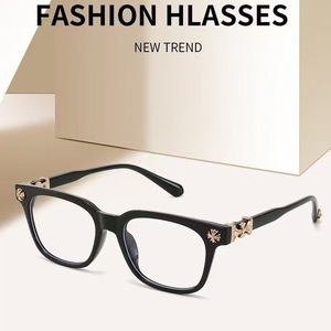 Promozione <span class=keywords><strong>Occhiali</strong></span> <span class=keywords><strong>da</strong></span> <span class=keywords><strong>Vista</strong></span> di Lusso Retrò con Montatura in Metallo, Cerniera in Metallo, Protezione UV400 e Anti <span class=keywords><strong>Luce</strong></span> <span class=keywords><strong>Blu</strong></span> per Uomo e Donna - Product Image 5