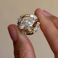 Perhiasan Fashion Mewah Grosir Pabrik Perak 925 Cincin Moissanite Potongan Marquise 1Ct Vvs untuk Wanita Pernikahan Pertunangan