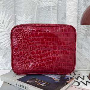 Custom Crocodile Leather Women's Makeup Bags Portable Red Cosmetic Bags Fashionable Cosmetic <b>Storage</b> Bag With Gold Zipper - Product Image 2