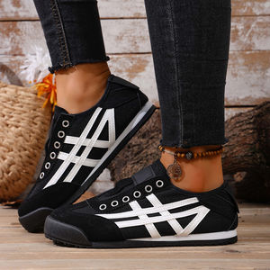 Nuevo Estilo de Zapatos Casuales Retro en Amarillo y Negro para Mujer, Zapatos Deportivos Planos y Cómodos Que Se Pueden Usar en un Solo Pie - Product Image 4