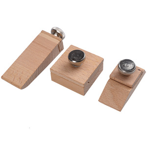 Bloc de ponçage en bois carré, coin biseauté, bloc de ponçage naturel fait à la main, outil de polissage de bord en cuir, bricolage, artisanat du cuir - Product Image 1