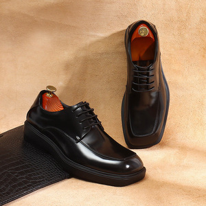 Nouvelles Bottes d'Hiver Imperméables Classiques Polyvalentes Décontractées Montantes pour Hommes en Cuir Véritable Rehaussantes pour le Travail en Extérieur et le Sport - Product Image 3